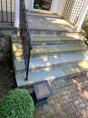 Before & After Pressure Washing in Greenwich, CT (1)