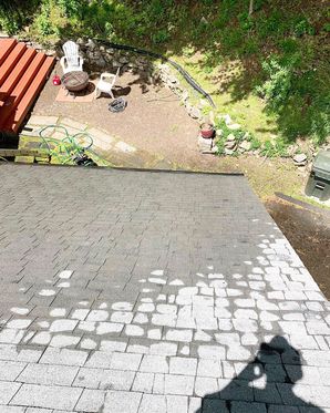 Before 7 After Pressure Washing in Bethel, CT (2)
