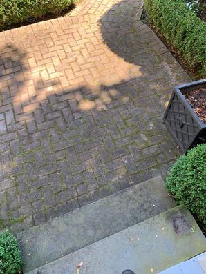 Before & After Pressure Washing in Greenwich, CT (7)